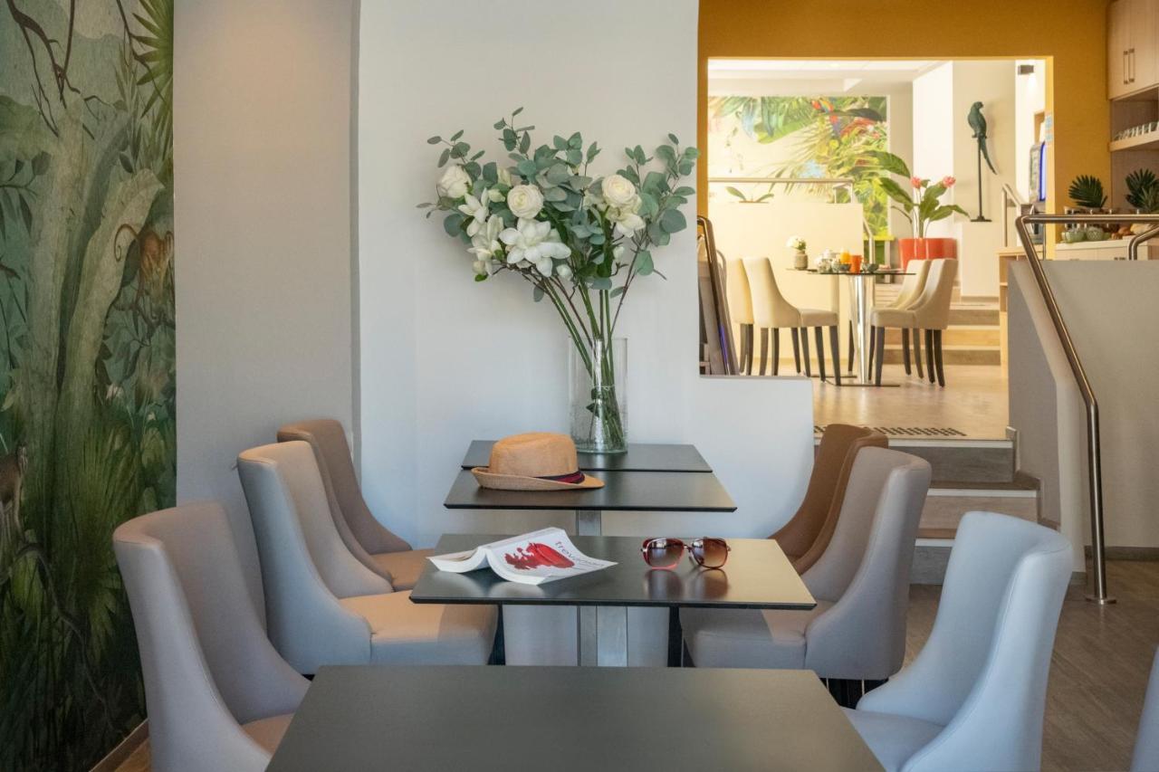Ibis Styles Beaulieu Sur Mer Bagian luar foto