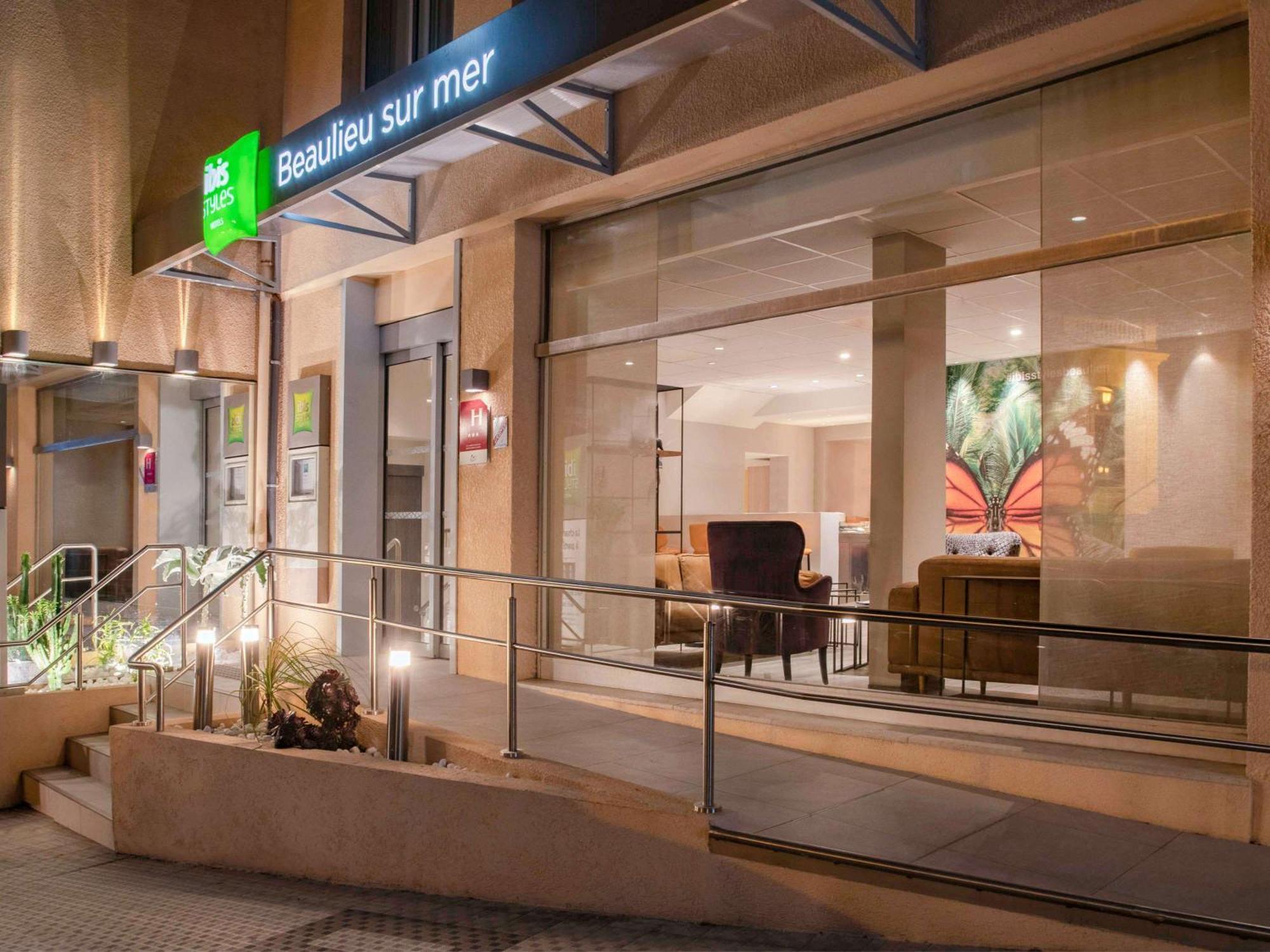 Ibis Styles Beaulieu Sur Mer Bagian luar foto
